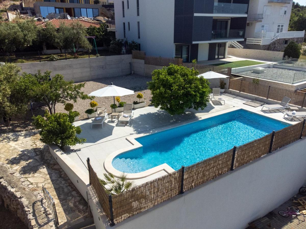 Sun Gardens Villa Sibenik Exterior photo